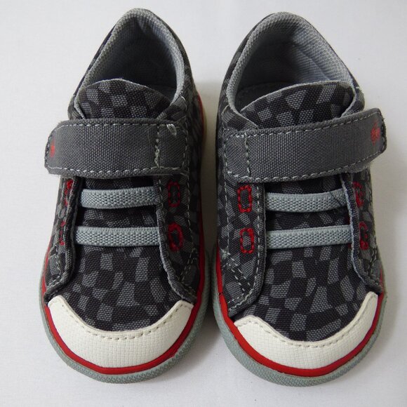 See Kai Run Toddler Alex Gray Wavy Checks, Size 5 - Picture 1 of 4